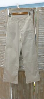 Παντελόνι  Wide leg γραμμή Ψηλόμεσο σχέδιο  με διπλό κούμπωμα στη μέση - Image 3